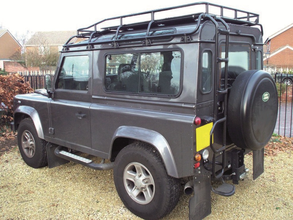 Land Rover Defender 90 Safety Devices G4 Expedition roof rack RBL214 with ladder RRL204